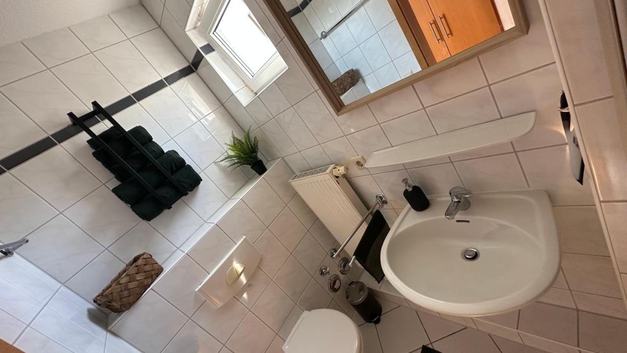 Fischers Ferienwohnung Mit Dachterrasse, Innenstadt Wilhelmshaven Buitenkant foto